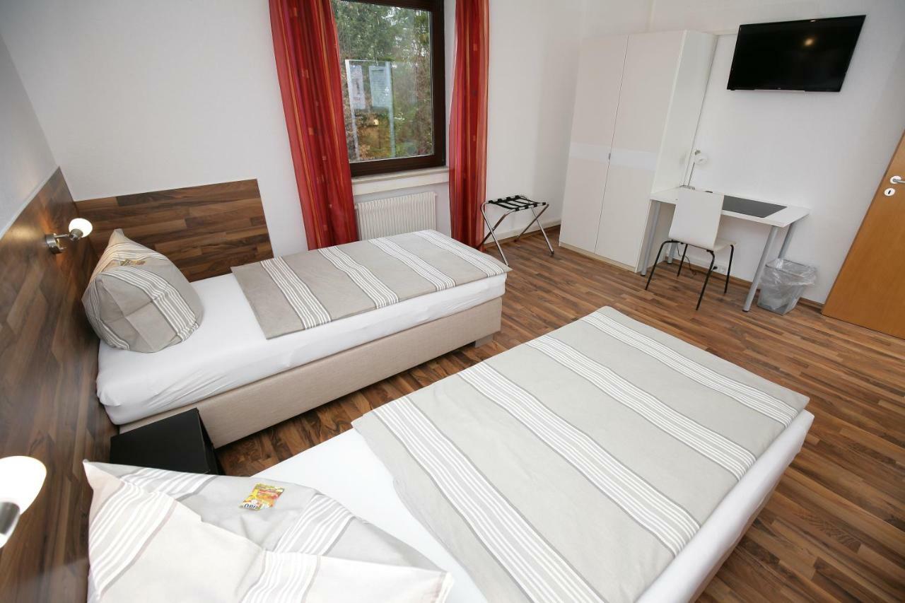 Apartments Am Baronenwald Göppingen Extérieur photo